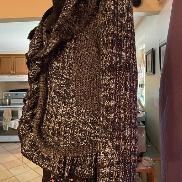 Vintage fresh fx sweater with fur collar - Picture 3 of 7